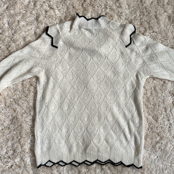 Belldini Ecru/Black Sweater XL NWT - Picture 6 of 8